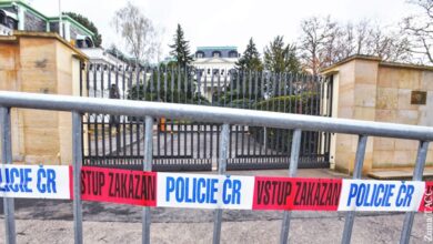 Photo of Власти Праги потребовали отнять у России часть территории посольства